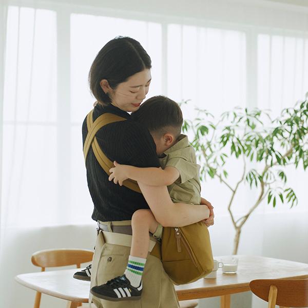 N/ORN（ノルン） 抱っこ紐 抱っこひも ヒップシート ショルダーバッグ