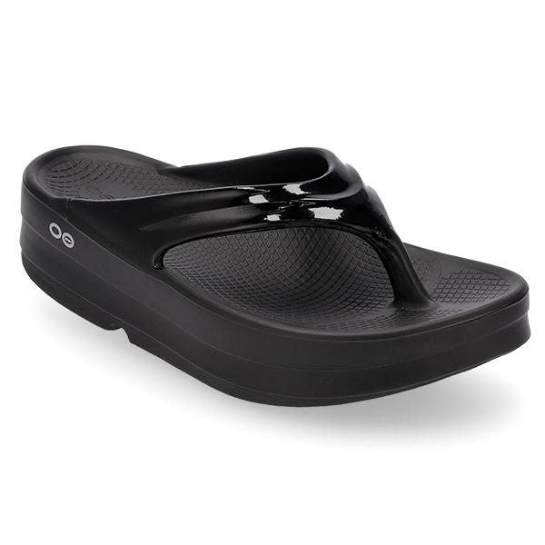 OOFOS（ウーフォス） 【並行輸入品】 リカバリーサンダル Oomega 母の