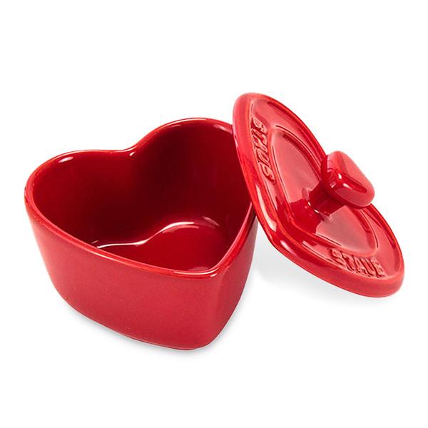 【未使用品】STAUB ハート型　ハートココット Staub（ストウブ） GWも休まず配送 【並行輸入品】 ミニ ココット