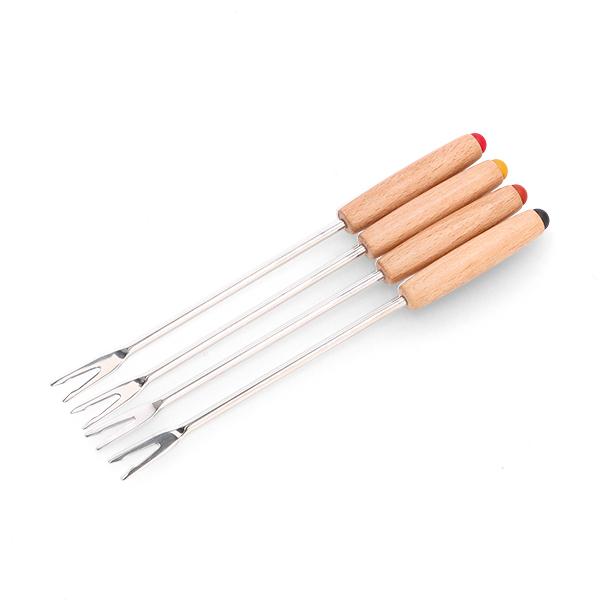 1度だけ使用　staub ストウブ フォンデュ 鍋セット　チーズ　チョコレート ストウブ Staub フォンデュセット 16cm 40511-97 NEW SET FONDUE