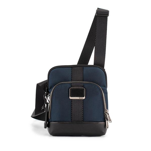 美品TUMI ALPHA　BRAVO TRAVIS ショルダーバッグ　ネイビー TUMI - トゥミ／TUMI バッグ ショルダーバッグ 鞄 メンズ 男性