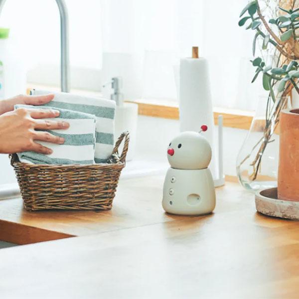 見守り コミュニケーション ロボット ボッコ エモ BOCCO emo 留守番 遠隔 IoT おしゃべり ユカイ工学 ボッコ BOCCO 遠隔 見守り エモ ロボット ユカイ工学 おしゃべり emo IoT 留守番 コミュニケーション