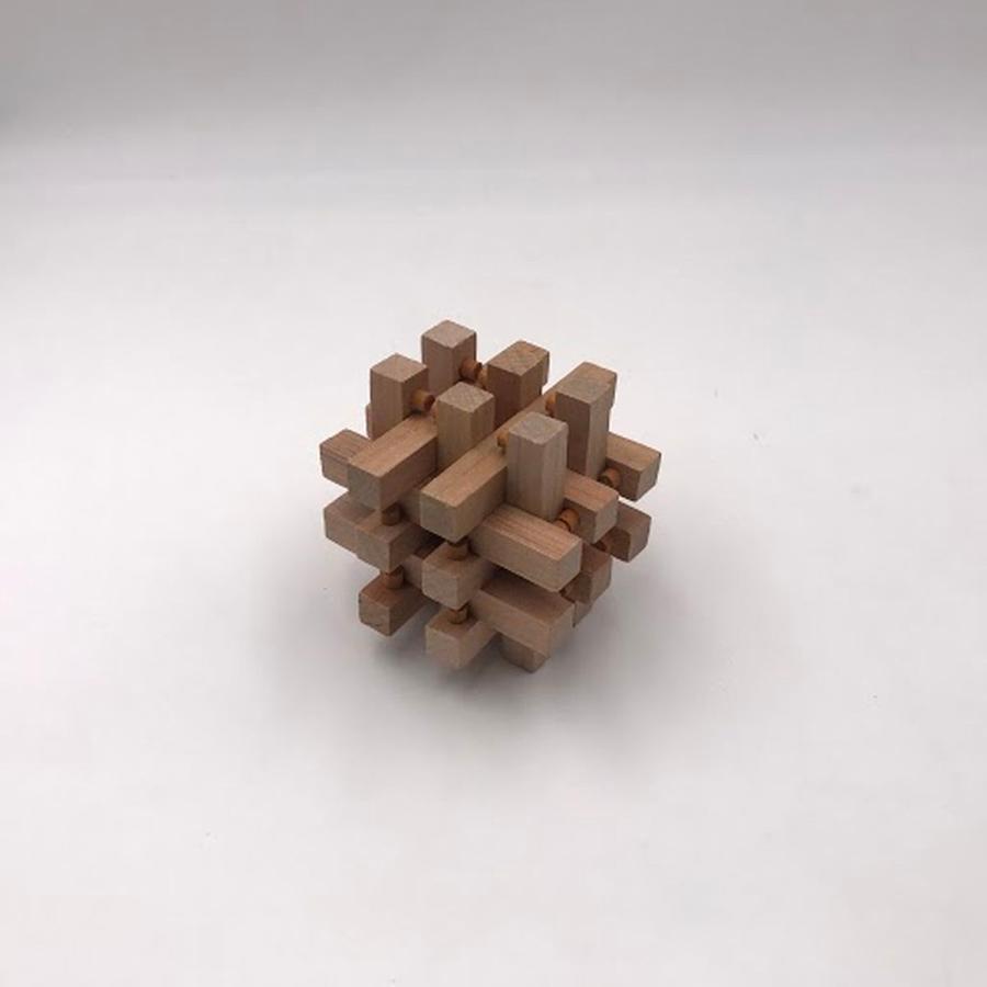 KOMAMONO コマモノ 木製立体パズル KUMUZ クローズドラティス