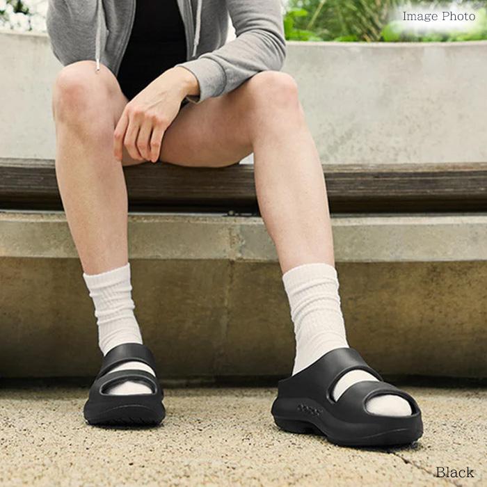 OOFOS（ウーフォス） OOyea ウーヤー 厚底 リカバリーサンダル