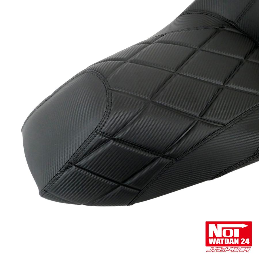PCX　ローダウンシート　PCX160 PCX150 PCX125　NOI WATDAN24　段付きダイヤプレス　約2cmローダウン　カーボンブラック/ブラックステッチ　 高反発ウレタン内蔵 | ホンダ | 02