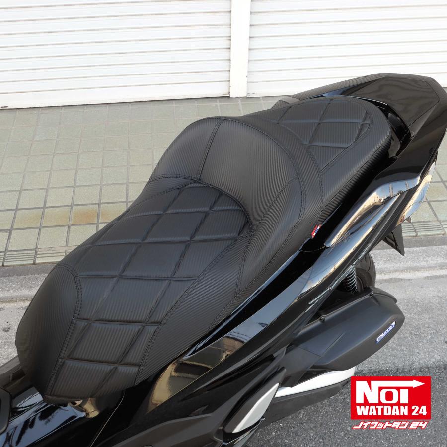 PCX　ローダウンシート　PCX160 PCX150 PCX125　NOI WATDAN24　段付きダイヤプレス　約2cmローダウン　カーボンブラック/ブラックステッチ　 高反発ウレタン内蔵 | ホンダ | 08