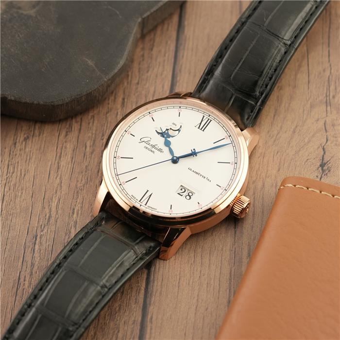 GLASHUTTE ORIGINAL（グラスヒュッテオリジナル） セネタ エクセレンス