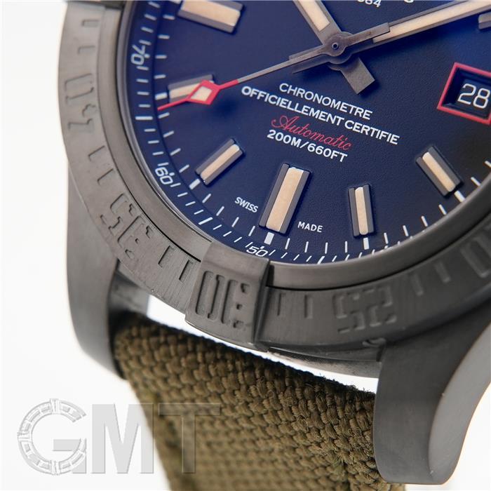 ブライトリング（BREITLING） アベンジャー ブラックバード 44