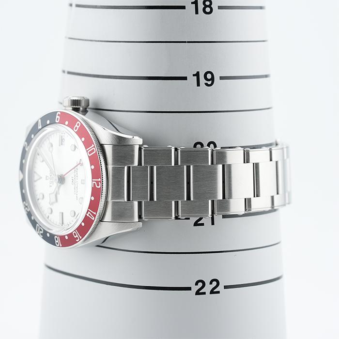 TUDOR（チューダー） ブラックベイ GMT オパライン M79830RB-0010 付属