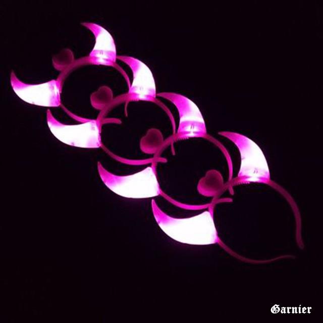 コスプレ 簡単 仮装 手軽 カチューシャ 光る デビル 角 LED ライト