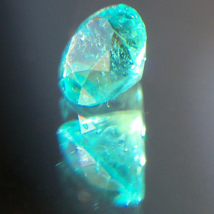 パライバトルマリン ルース 裸石 0.24ct ネオンブルー ラウンド パライバトルマリン ルース 裸石 0.24ct ネオンブルー ラウンド