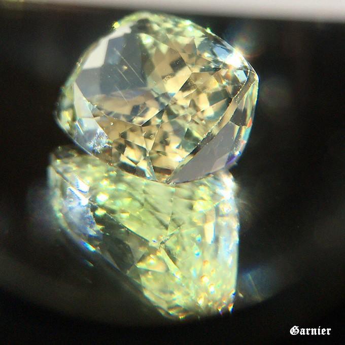 イエローベリル ヘリオドール ルース 裸石 8.98ct クッションステップ 