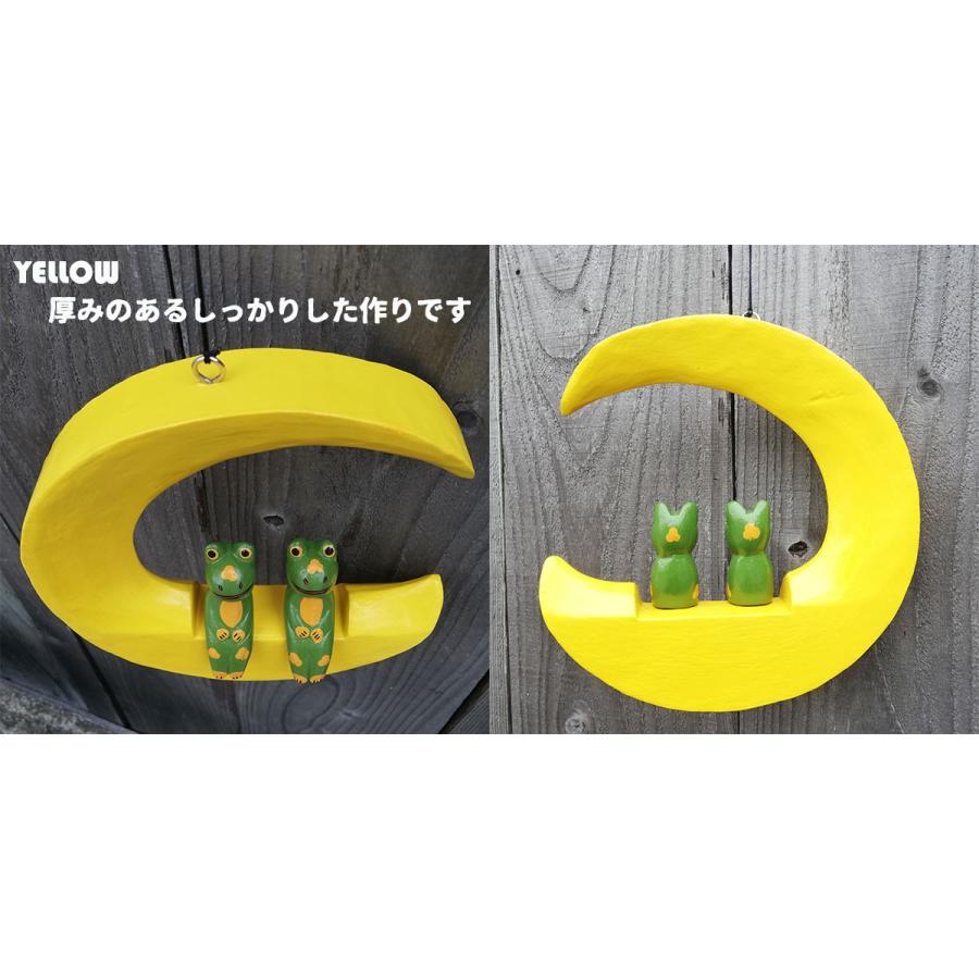 月に座ったカエルさんカップル 置物 バリ ネコ カエル 飾り 吊るす アジアン雑貨 ディスプレイ 木彫り 壁 窓 玄関 ドア ハンギング 壁かけオブジェ インテリア Satria 03 アジアンエスニックのゴア ガジャ 通販 Yahoo ショッピング