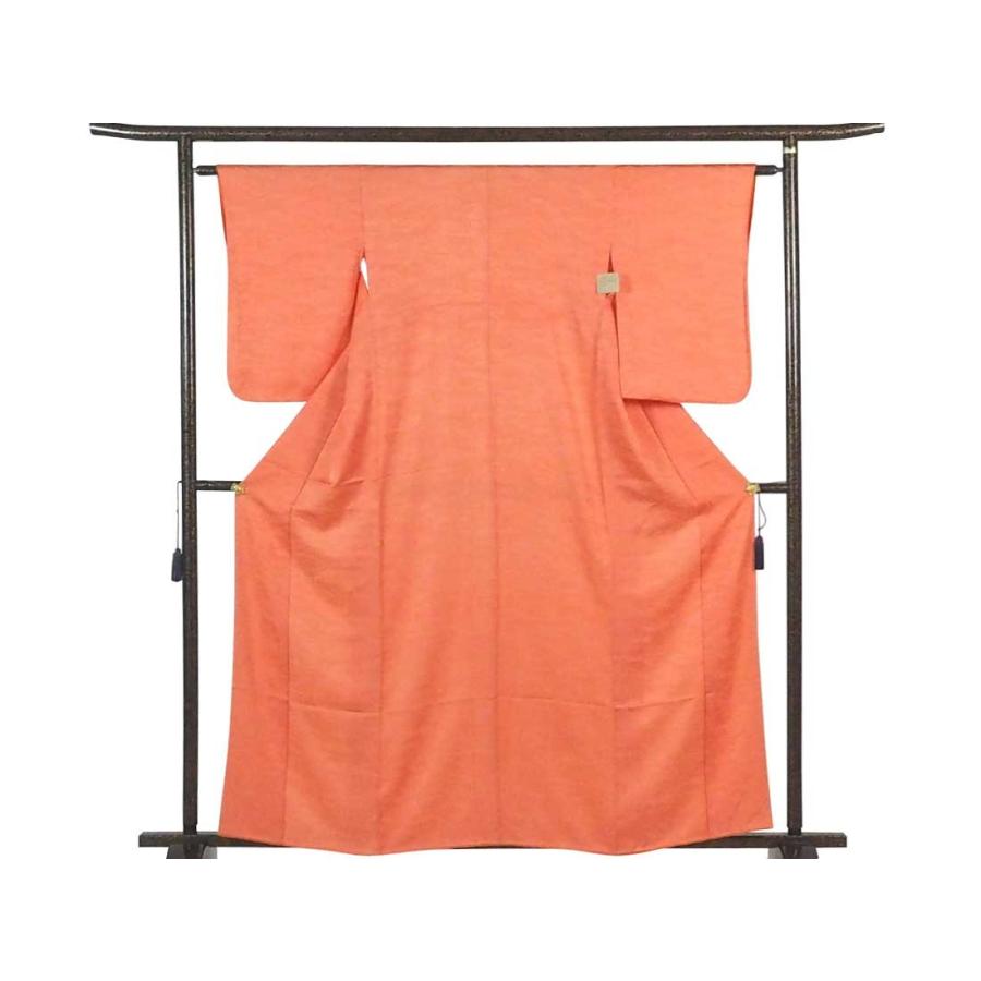 色無地 リサイクル着物 身丈163cm 裄63cm 前幅22cm 後幅28cm 袖丈56cm レディース 袷 無地 裄Mサイズ 秋冬春用 正絹（シルク）オレンジ地 やや難