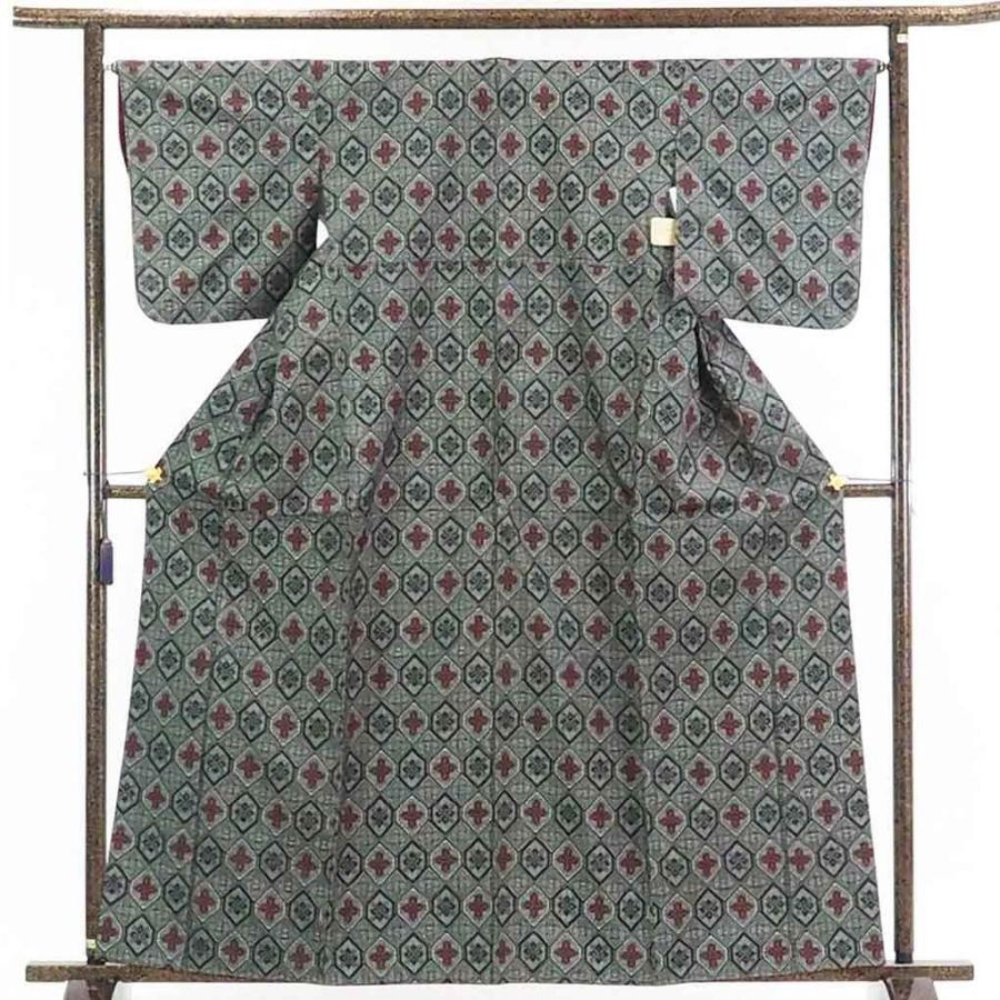 限定製作 リサイクル着物 紬 正絹黒地亀甲柄袷村山大島紬着物 割引クーポン対象品