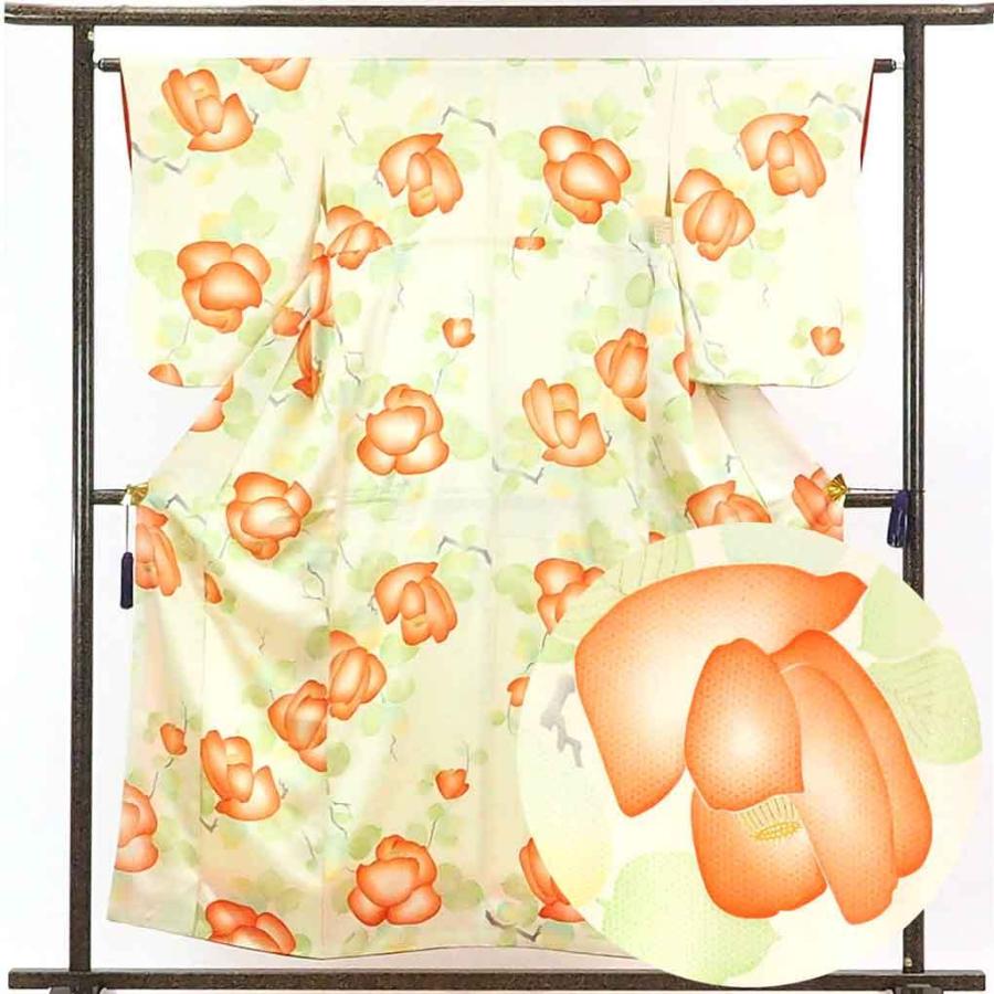 リサイクル 正絹 薄黄色地 花柄 袷 小紋着物 殿堂