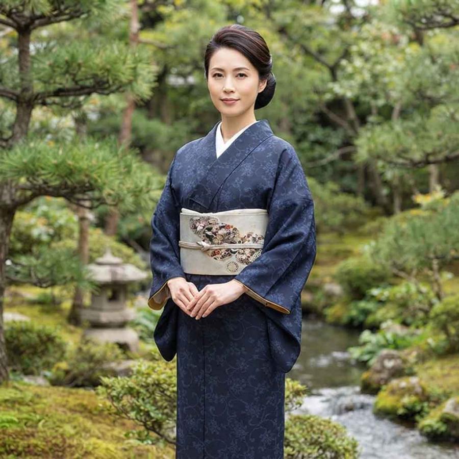 【超美品】単衣　紬　夏着物 草花模様 正絹　身丈150cm裄62cm 草花模様 紬 身丈163cm 裄65cm レディース 袷 花柄 裄Mサイズ 秋冬春用 正絹