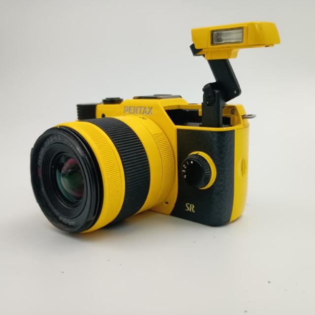 ペンタックス PENTAX Q7 黄色 ミラーレス 一眼レフ デジタルカメラ SMC