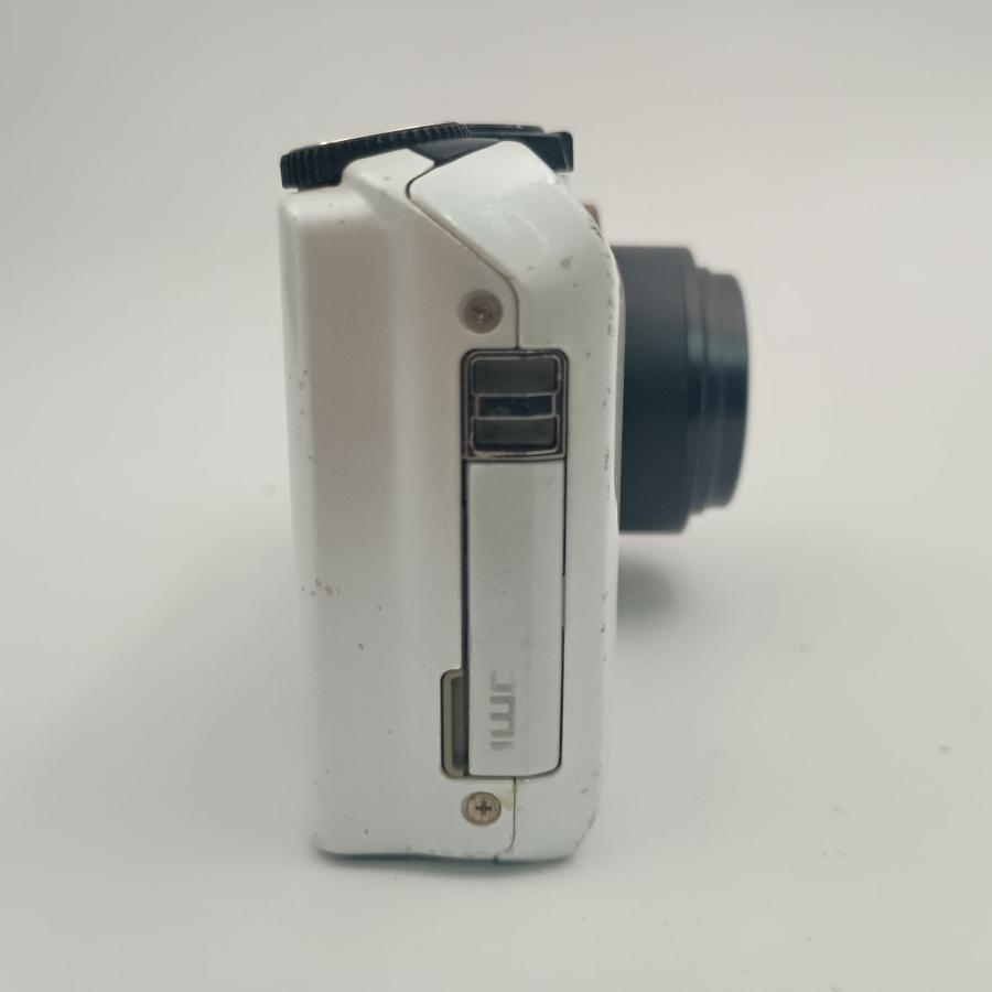 CASIO EXILIM EX-ZR200 Compact DIGITAL Camera White 白 カシオ