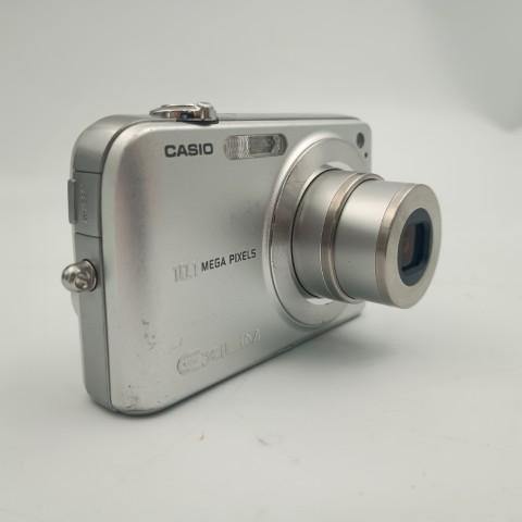CASIO（カシオ） Casio EXILIM EX-Z1050 Silver コンパクトデジタル