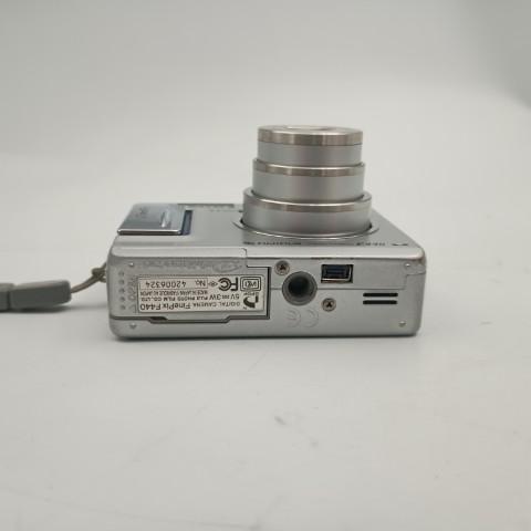 FUJIFILM（フジフイルム） FUJIFILM FinePix F440 Silver コンパクト
