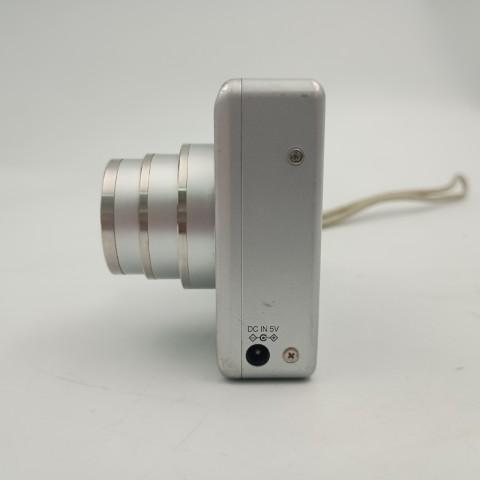FUJIFILM（フジフイルム） FUJIFILM FinePix F440 Silver コンパクト