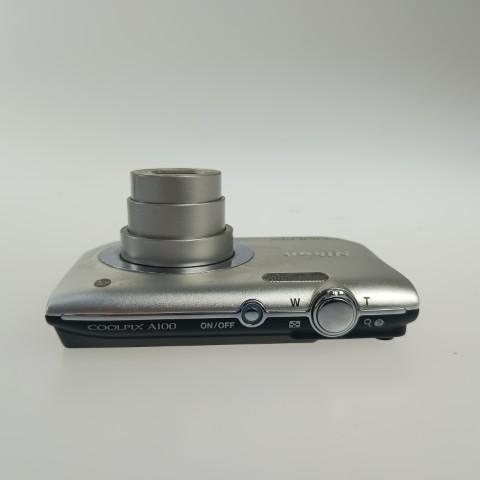 ニコン（Nikon） Nikon COOLPIX A100 Silver コンパクトデジタルカメラ