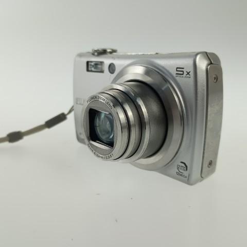 FUJIFILM（フジフイルム） FUJIFILM FINEPIX F100 fd Silver