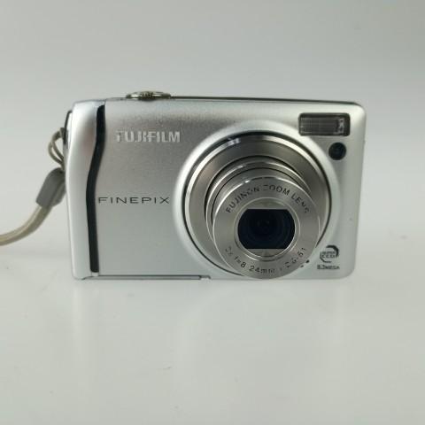 デジタルカメラ FUJIFILM Fine Picf40fd FUJIFILM（フジフイルム） FUJIFILM Finepix F40 fd Silver コンパクト