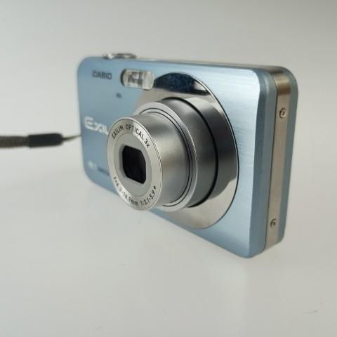 CASIO（カシオ） Casio EXILIM EX-Z80 コンパクトデジタルカメラ