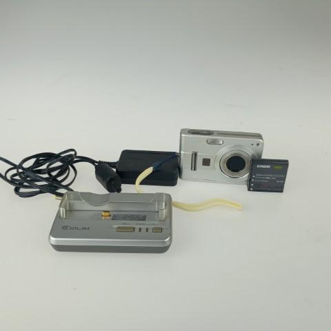CASIO（カシオ） Casio EXILIM EX-Z57 Silver コンパクトデジタル