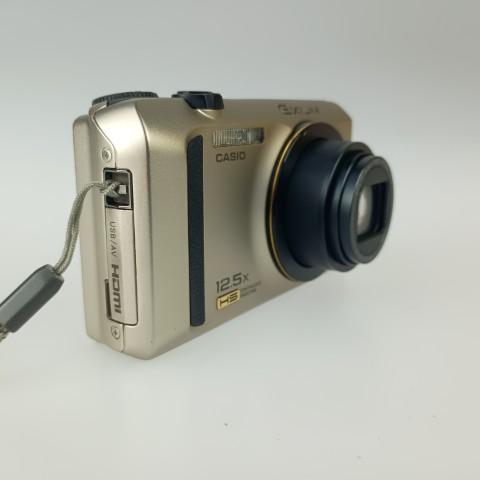 CASIO（カシオ） Casio EXILIM EX-ZR300 コンパクトデジタルカメラ