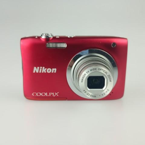 ニコン（Nikon） Nikon COOLPIX A100 Red コンパクトデジタルカメラ