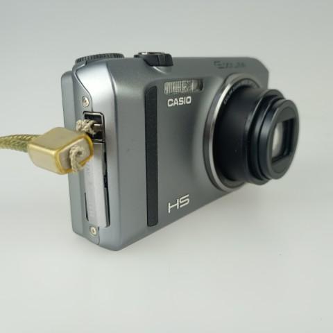 CASIO EXILIM EX-ZR400 コンパクトデジタルカメラ 美品 CASIO（カシオ） Casio EXILIM EX-ZR400 コンパクトデジタルカメラ