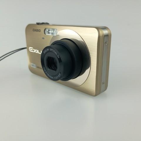 CASIO（カシオ） Casio EXILIM EX-Z90 コンパクトデジタルカメラ
