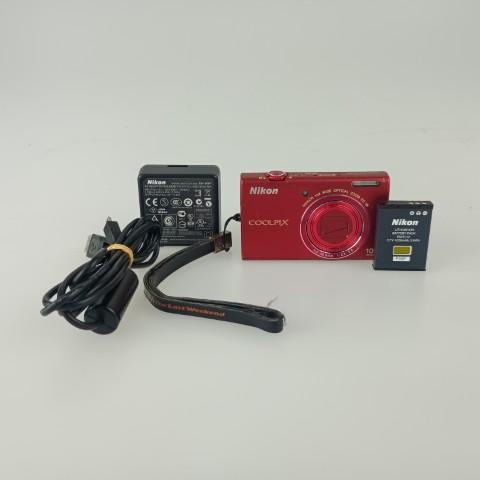 Nikon COOLPIX S6200 レッド コンパクトデジタルカメラ ニコン（Nikon） Nikon COOLPIX S6200 Red コンパクトデジタルカメラ