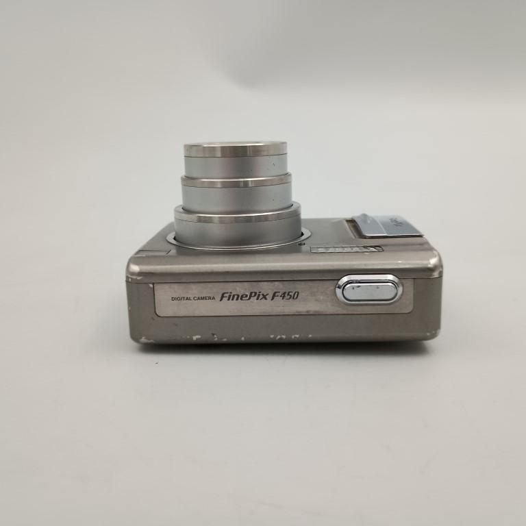 FUJIFILM（フジフイルム） FUJIFILM Finepix F450 Silver コンパクト