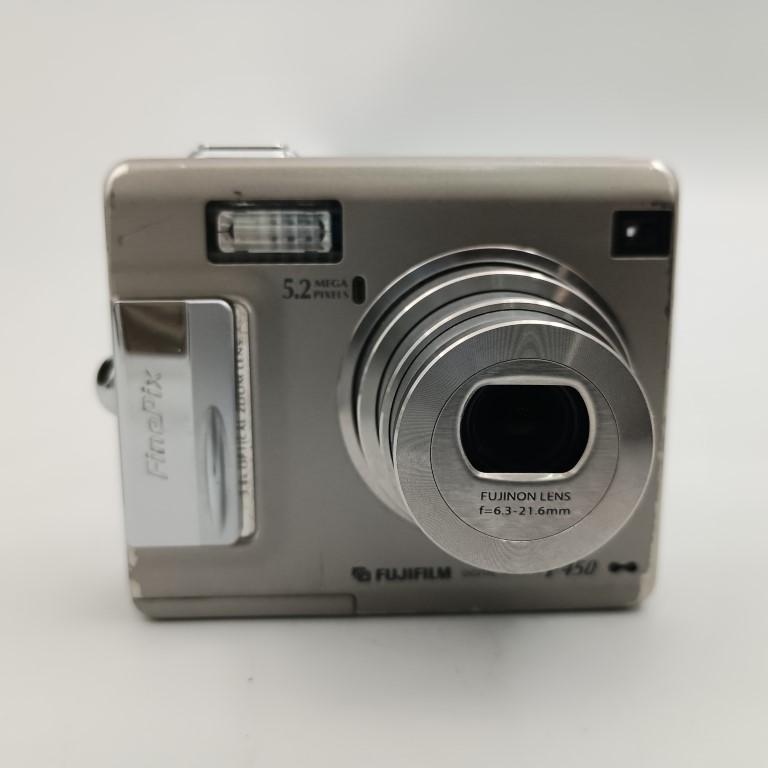 FUJIFILM（フジフイルム） FUJIFILM Finepix F450 Silver コンパクト