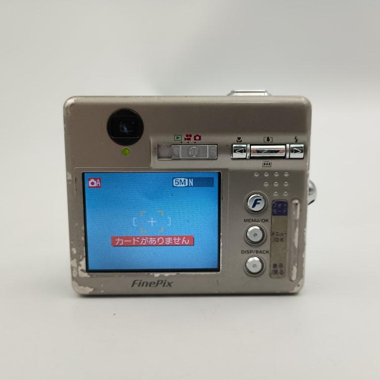 FUJIFILM（フジフイルム） FUJIFILM Finepix F450 Silver コンパクト