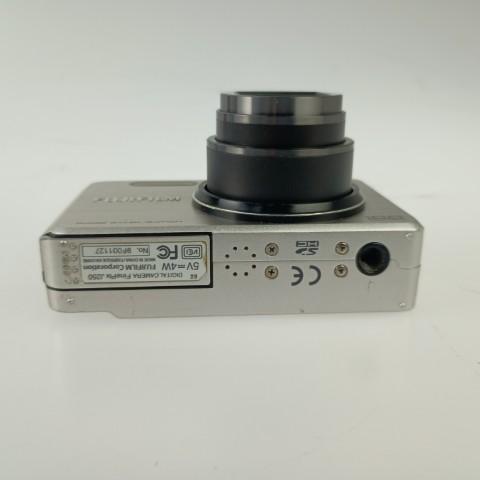 FUJIFILM（フジフイルム） FUJIFILM FinePix J250 Silver コンパクト 