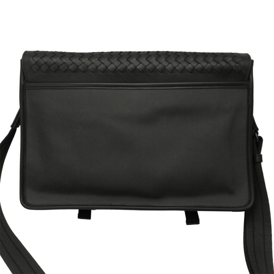 BOTTEGA VENETA ボッテガヴェネタ 斜め掛けショルダーバッグ