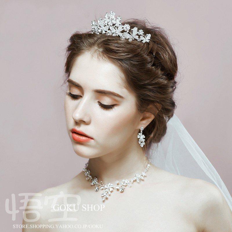 花嫁 ヘッドドレス ティアラ 結婚式 安い 髪飾り チョウ ネックレス ブライダル イヤリング 3点セット 演奏会/二次会/披露宴/発表会 |  | 01