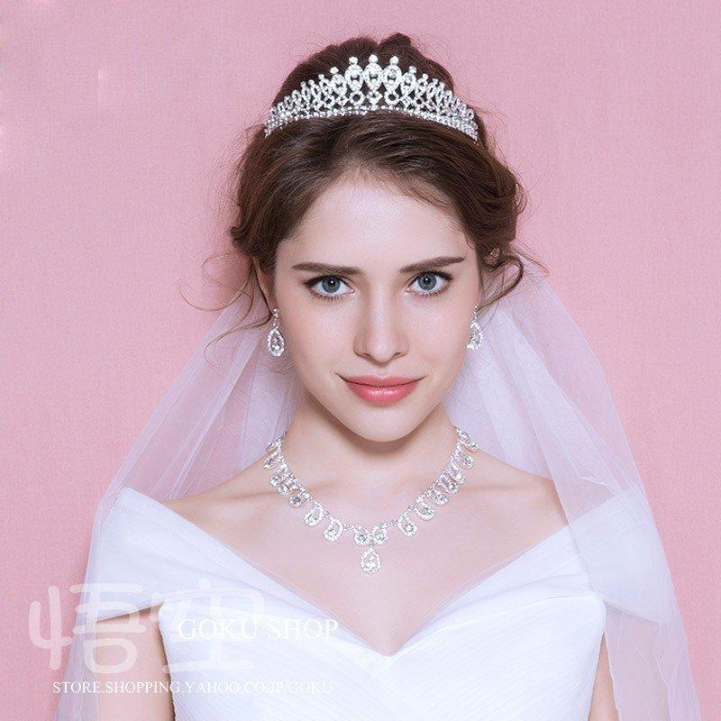 花嫁 ヘッドドレス ティアラ 結婚式 安い 髪飾り 王冠 ビジュー ラインストーン ネックレス ブライダル イヤリング 3点セット 演奏会/二次会/披露宴/発表会 | 