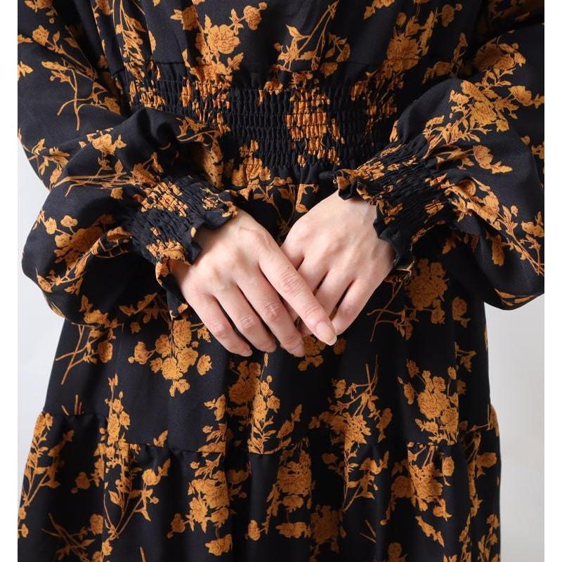 大きいサイズ レディース ワンピース 小花柄ワンピース フラワー 長袖 ロング丈 ワンピ フェミニン ガーリー 体型カバー 秋コーデ L 2l 3l 4l 5l ブラック 黒 Goldy 771 大きいサイズ レディース Gold J 通販 Yahoo ショッピング