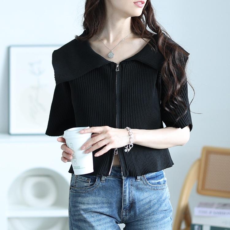 美品　シンプルトップス　７部丈　ブラック ボートネック7分袖カットソー【洗濯機洗い可】（カットソー