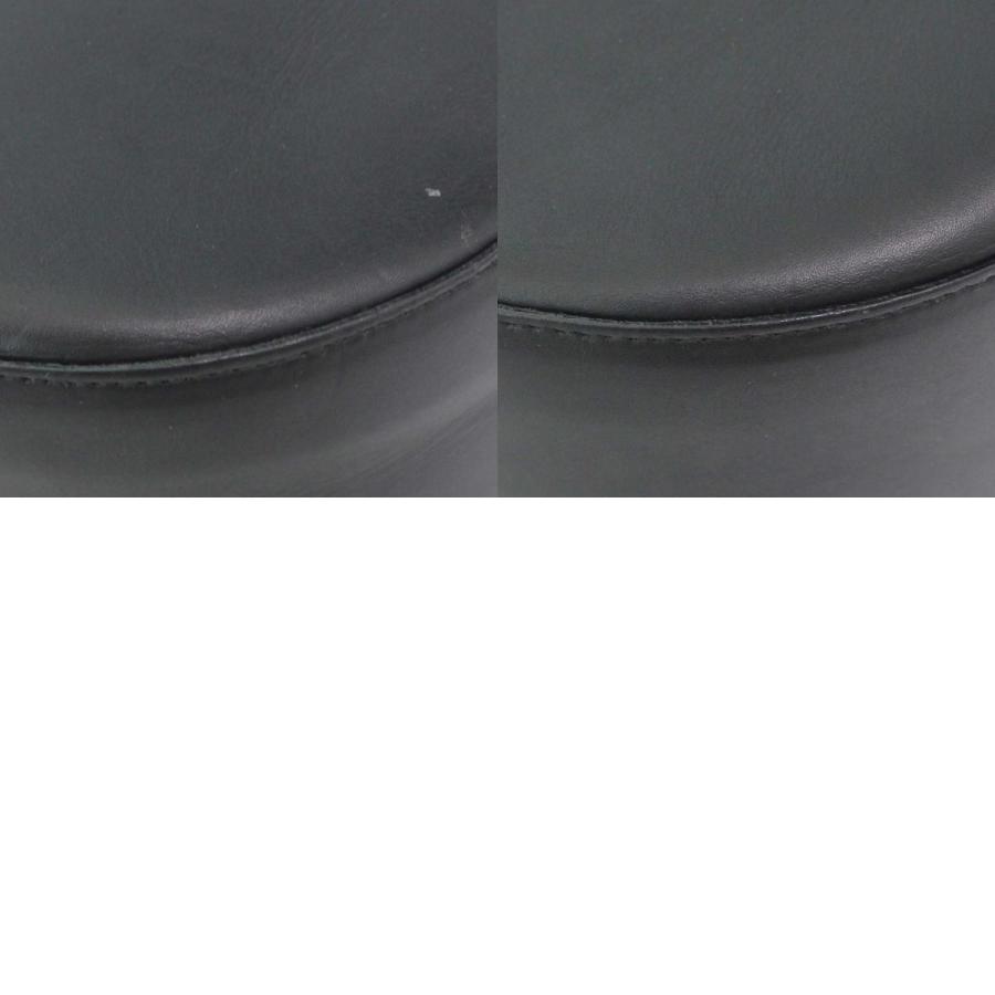 サルヴァトーレフェラガモ ガンチーニ ショルダーバッグ レディース