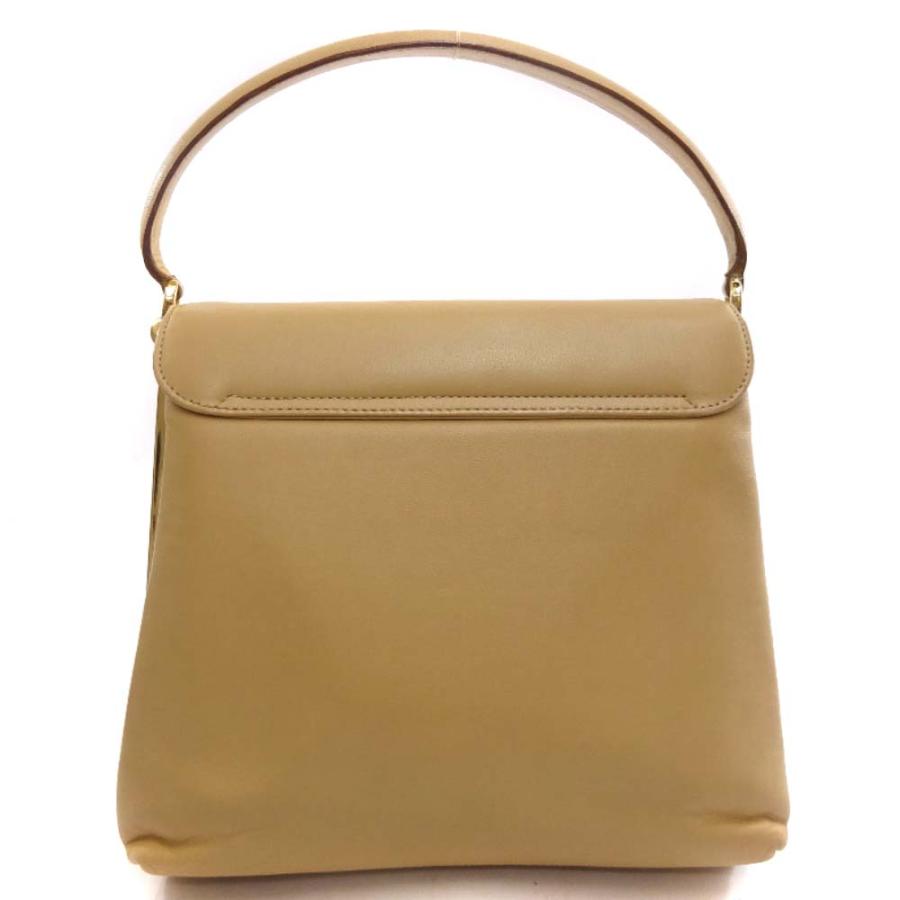 サルヴァトーレフェラガモ ガンチーニ ショルダーバッグ ゴールド金具