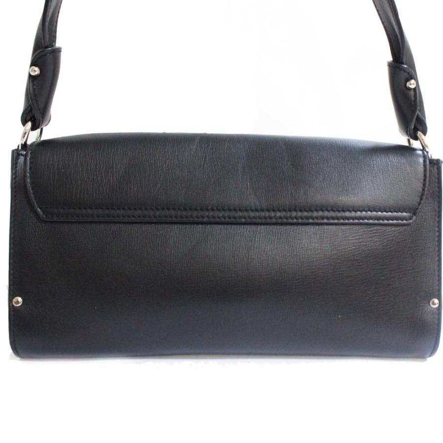 サルヴァトーレフェラガモ ガンチーニ金具 ショルダーバッグ