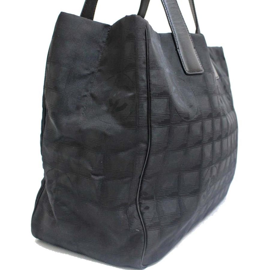 CHANEL（シャネル） トートMM ニュートラベルライン トートバッグ