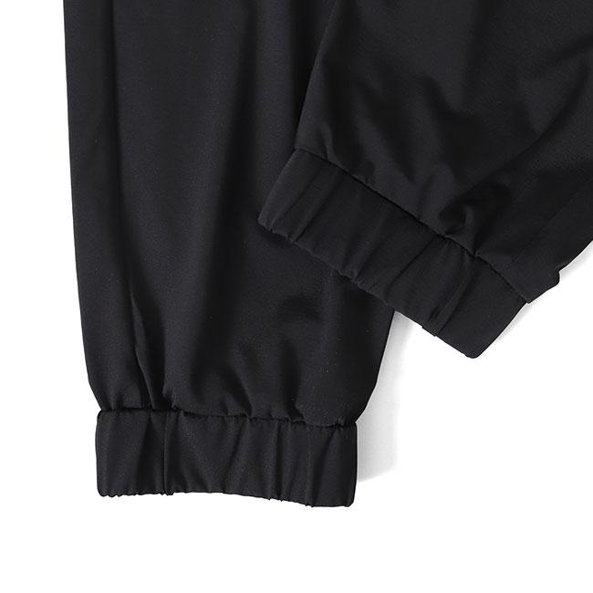 HERNO ヘルノ ナイロンジャージ ジョガー カーゴパンツ PT000035U メンズの画像